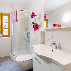 Apartma Slap za 2 osebi s pogledom na izvir reke Krupe